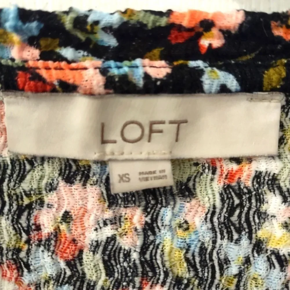 Loft Multicolor Floral Puff Sleeve Tee Size XS